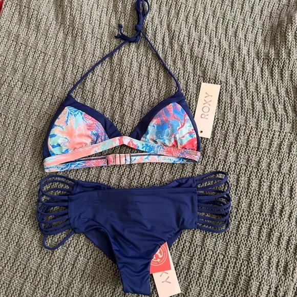 Roxy Undersea Fixed Triangle Bikini - Picture 6 of 6